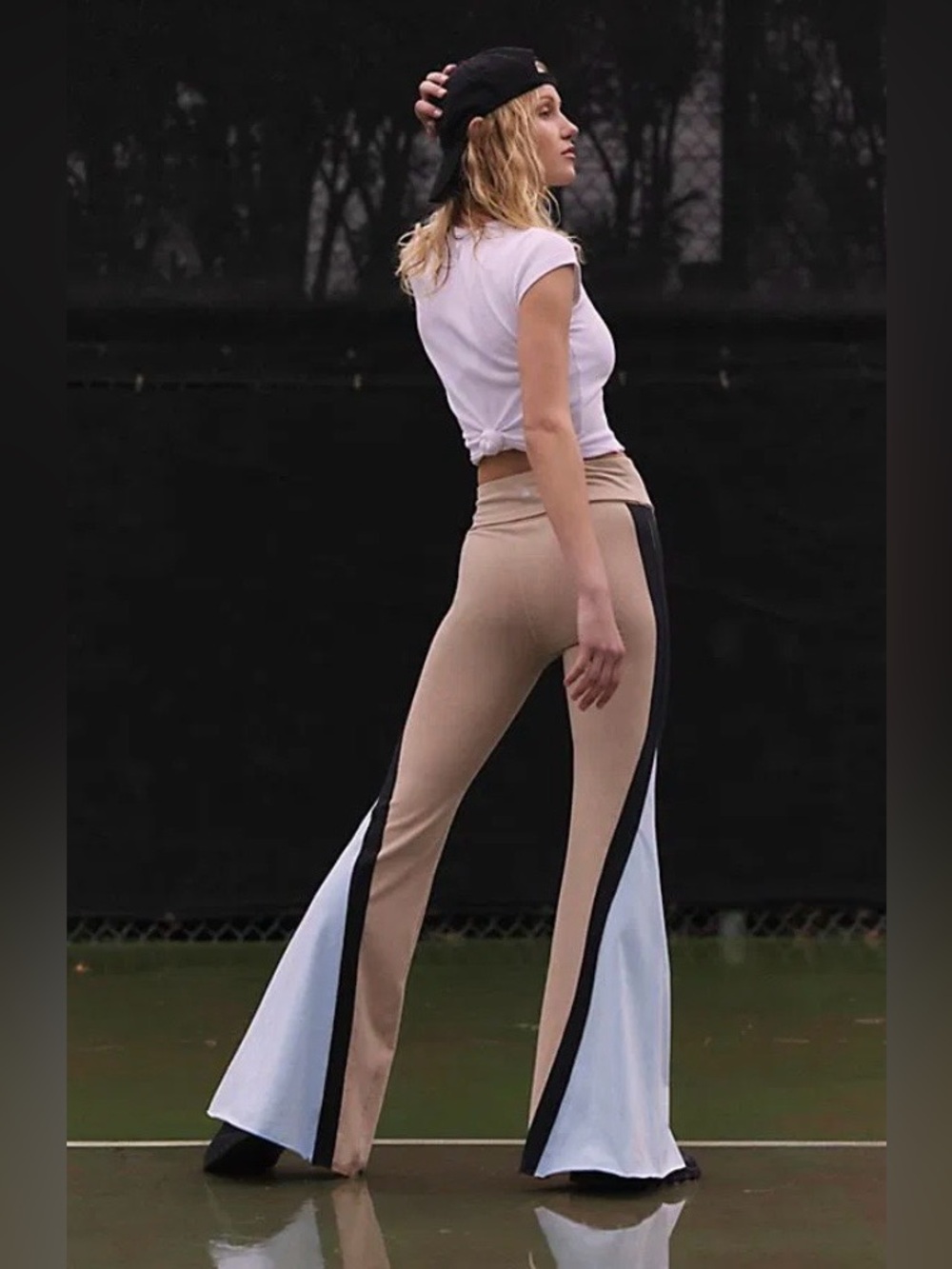 Free People Hot Shot kick flares in Beige & Light Blue size X small - Picture 2 of 15